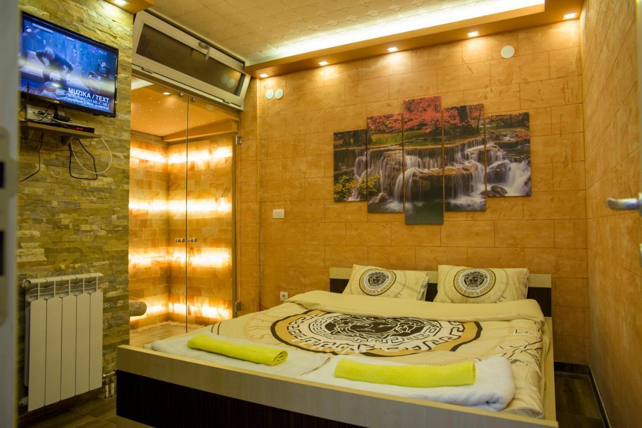 Spa Apartman Red Passion Apartment Belgrad Exterior foto